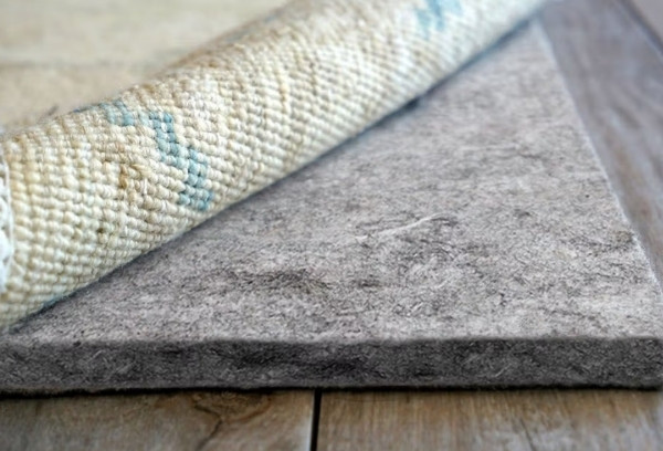 Which Side Of The Carpet Pad Goes Down? A Step-By-Step Guide
